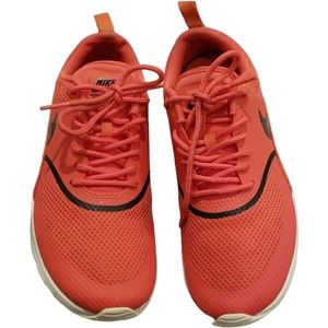 NIKE air max Thea Niker Size 5
